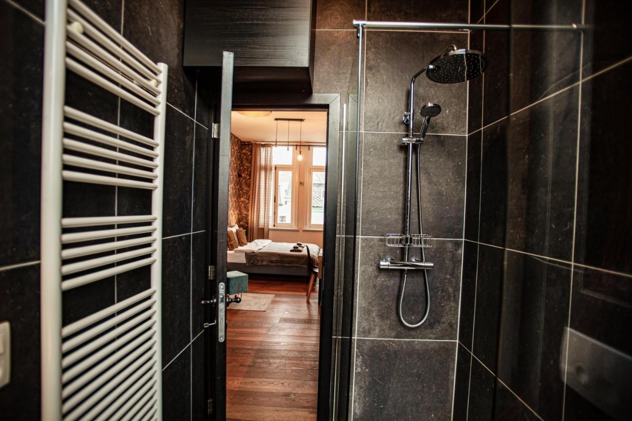 Luxury Historic Center By Rikas Apartment *